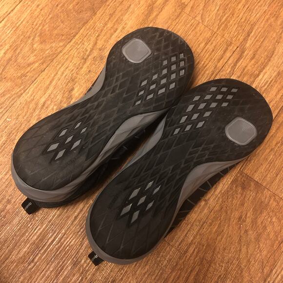 Reebok Men’s Astroride Athletic Work Shoe in Black and Dark Gray Size 10W - Picture 11 of 16